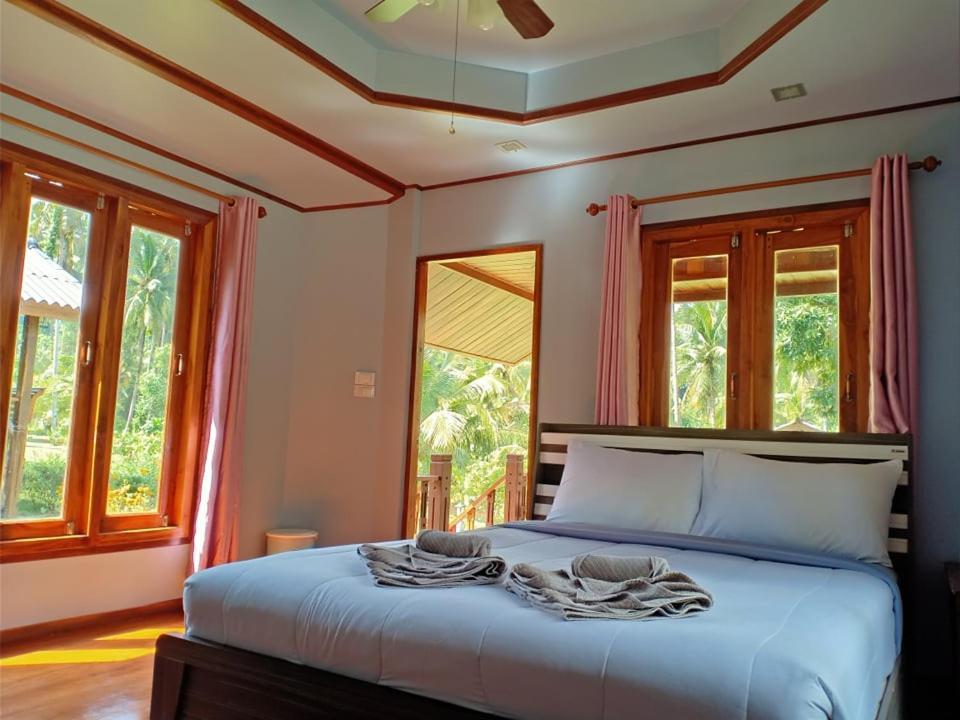 Walk In Homestay Ko Kut Exteriör bild