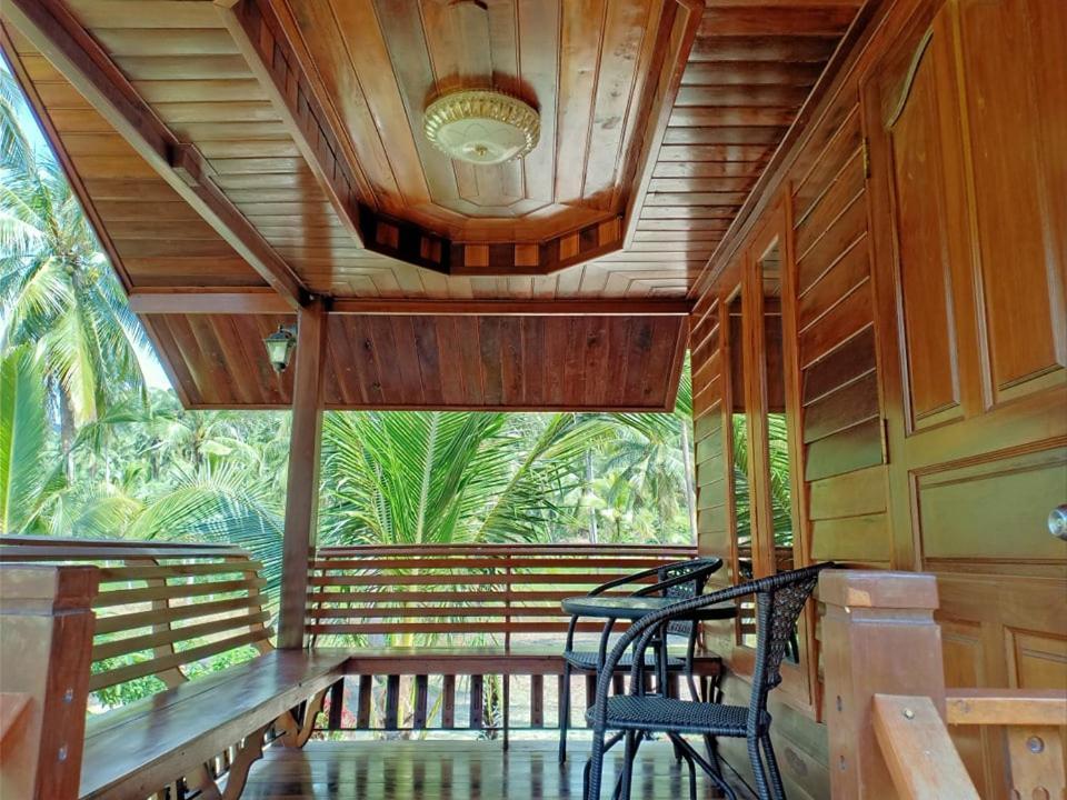 Walk In Homestay Ko Kut Exteriör bild
