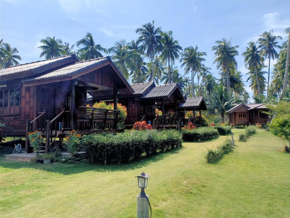 Walk In Homestay Ko Kut Exteriör bild
