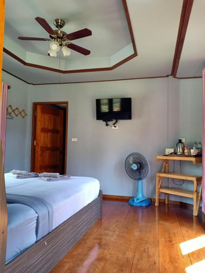 Walk In Homestay Ko Kut Exteriör bild