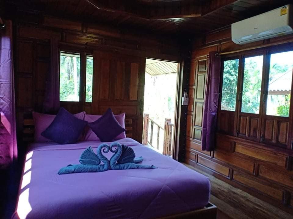 Walk In Homestay Ko Kut Exteriör bild